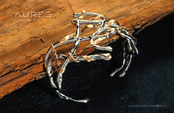 bracciale-intrigo-oro-bianco-e-rosa-diamanti.jpg