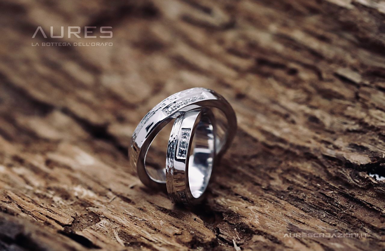 fedi-nuziali-Diamond-Rise-oro-bianco.jpg